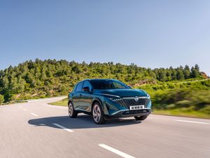 Supporting image for story: First Drive: Can an updated hybrid powertrain take the Nissan Qashqai to the top of its class?