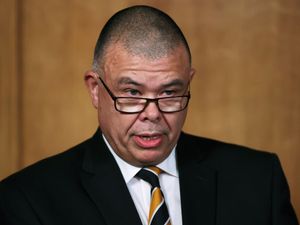 Supporting image for story: Van-Tam: Evidence suggests no increased risk of blood clots from AstraZeneca jab