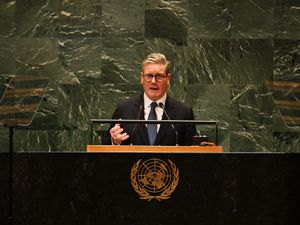 Supporting image for story: Starmer warns Israel-Hezbollah clashes risk triggering wider regional war