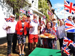 Supporting image for story: Bridgnorth residents take to the street to celebrate King's coronation