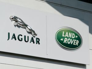Supporting image for story: Trademark application over Land Rover shapes fails