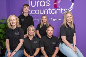 Kelly Wilson, Will Morgans-Sharples, Joyce Renhard, Zoe Case, Jamie Thatcher and Helen Columb from Turas