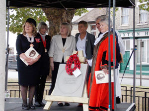 Supporting image for story: Great War VC hero honoured in centenary ceremony