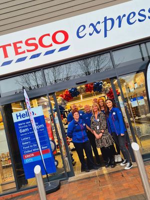 A new Tesco Express in Stream Road, Kingswinford, opened today. Photo: Shaz Saleem
