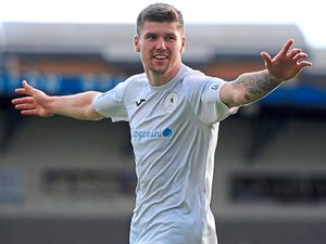 Supporting image for story: Matty Stenson returns to AFC Telford United from Nuneaton 