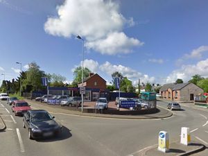 Supporting image for story: 'Prominent' former car showroom off A49 near Shrewsbury goes up for sale for £375,000
