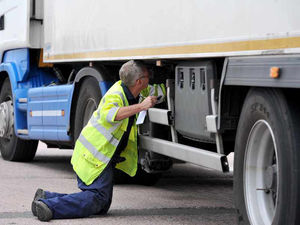 Supporting image for story: Pictures and video: Police crackdown on drivers in Shropshire