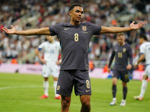 Supporting image for story: Gareth Southgate pleased with midfield options as duo impress ahead of Euro 2024