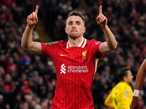 Supporting image for story: Diogo Jota double helps Liverpool to comfortable win over 10-man West Ham