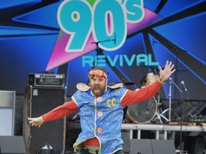 Supporting image for story: Partygoers descend on 90s festival in Shrewsbury