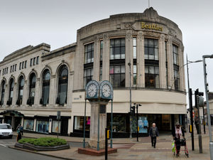 Supporting image for story: Beatties' owner House of Fraser faces 10-day funding deadline