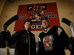 Supporting image for story: Tom Watkins grateful for his captain fantastic at Telford Tigers