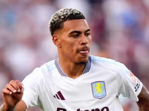 Supporting image for story: Unai Emery takes aim at England after Morgan Rogers under-21 call