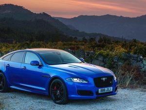 Supporting image for story: First Drive: Jaguar's supercharged XJR575 super saloon packs some serious punch