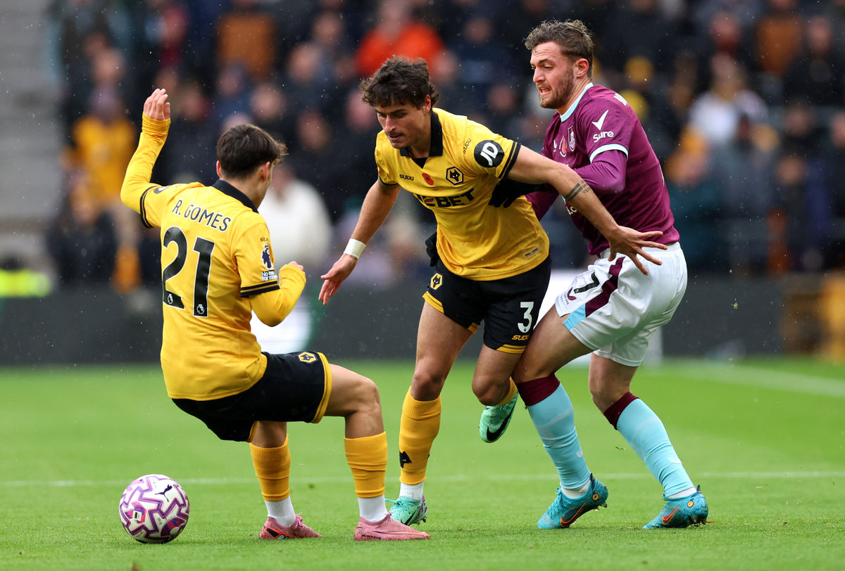 Wolves 2 Burnley 3 - Report