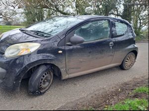 Supporting image for story: Police tow car left 'in the middle of the road' with shredded tyre