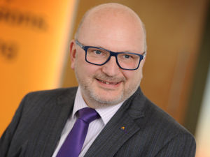 Supporting image for story: Crowe UK's head of manufacturing urges business bosses to make four New Year’s resolutions