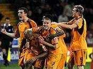 Supporting image for story: Sheff Utd 1 Wolves 3 - in pictures