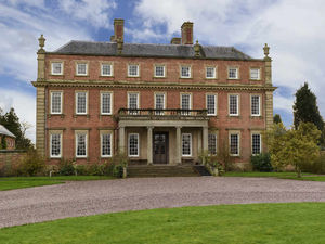 Supporting image for story: Spare £40,000 - why not rent a mansion?