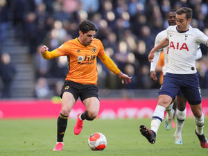 Supporting image for story: Harry Winks on Aston Villa radar 