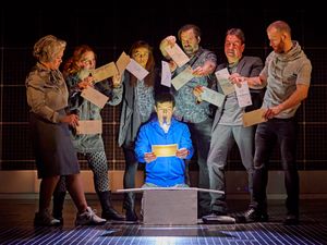 Supporting image for story: The Curious Incident of the Dog in the Night-time, Birmingham Hippodrome - review and pictures