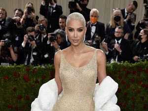 Supporting image for story: Kim Kardashian settles with US agency over crypto promotion
