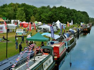 Supporting image for story: In Pictures: Boats, entertainers and family fun as Festival of Water in Walsall is hailed a success