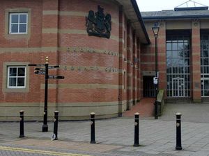 Supporting image for story: Arrogant motorist jailed for 'worst case' of dangerous driving