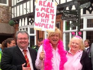 Supporting image for story: Fabbers 'strangely comfortable' in pink