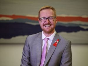 Supporting image for story: MP Lloyd Russell-Moyle suspended from Labour Party after complaint