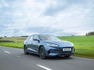 Supporting image for story: BYD step up the pace with Seal 6