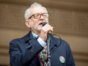 Supporting image for story: Jeremy Corbyn: From Labour leader to party expulsion