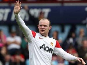 Supporting image for story: Wayne Rooney should be more vocal