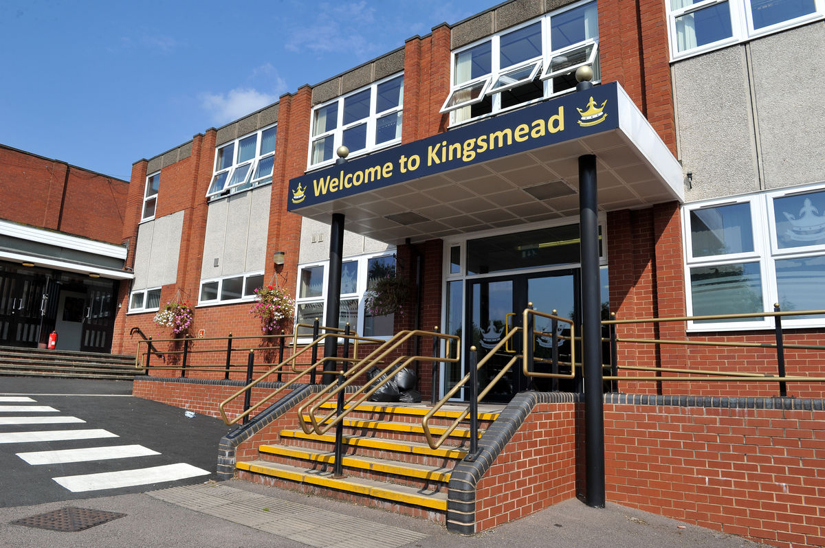 Teacher who sent explicit pics to teen at Hednesford school is banned