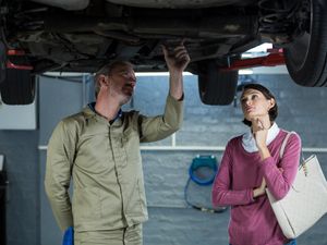 Supporting image for story: Drivers being left confused by ‘garage speak’, says RAC