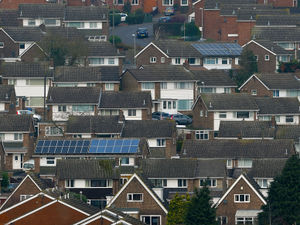 Supporting image for story: Banks to reveal lower profits amid a mortgage price war