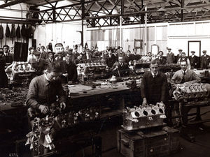 Supporting image for story: Engineering legacy lives on: Fastener Testing Services continues Wolverhampton's testing tradition