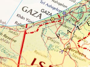 Supporting image for story: Peter Rhodes on tunnelling, a seasonal bug and the outlook for a famous old barge