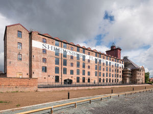 Supporting image for story: Shrewsbury Flaxmill Maltings: Opening date revealed for £28m restoration project