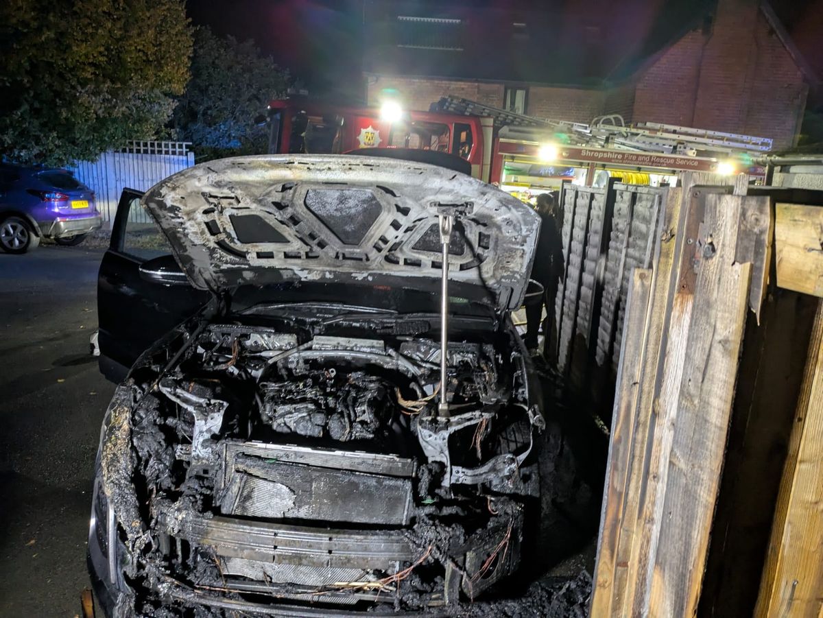 Fire crews tackle car blaze near Oswestry