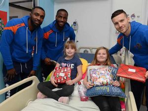 Supporting image for story: Shrewsbury Town players visit children at hospital - with pictures and video