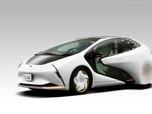 Supporting image for story: Toyota reveals autonomous vehicle concept with on-board AI