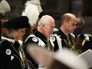 The King and William side-by-side in Scotland