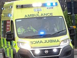 Supporting image for story: Man dies in Bridgnorth crash after suffering 'medical episode' 