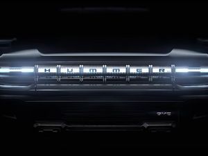 Supporting image for story: General Motors to revive Hummer as an electric off-road titan