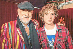 Supporting image for story: Mick Fleetwood plays mentor to Shrewsbury singer Dan