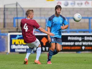 Supporting image for story: Gavin Cowan: Zak Lilly is pushing for a Telford starting spot 