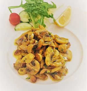 Creamy garlic mushrooms