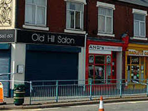 Supporting image for story: Girls arrested over flat fall man