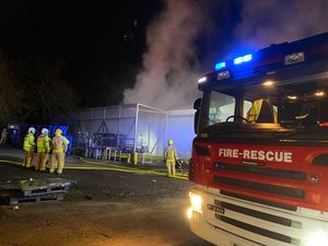 Supporting image for story: Firefighters battle large blaze at Market Drayton food factory